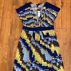 NWT BCBGMAXAZRIA Women's Colorful Pleated Dress Size Large